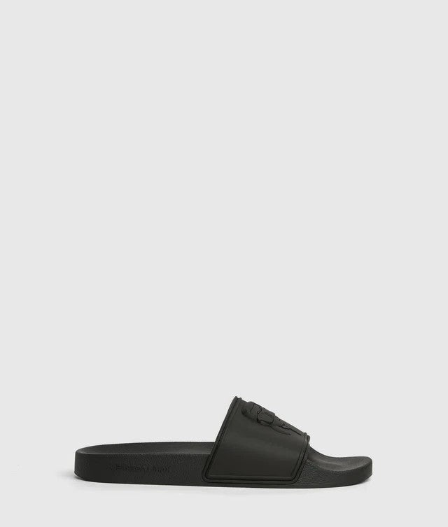 Karl Lagerfeld Ikon NFT kondo slides