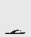 Karl Lagerfeld Women's Kastor IV slides